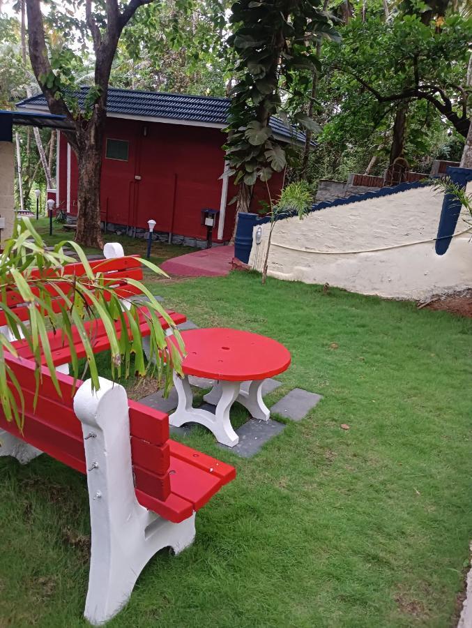 Vip Garden Resort Varkala Ngoại thất bức ảnh